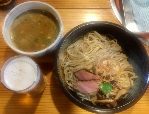 「鴨白湯つけそば900円+ビール中瓶550円」@はりけんラーメン 南店の写真