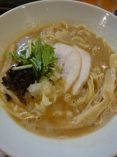 「濃厚鳥ソバ醤油」@鶏そば 七星の写真