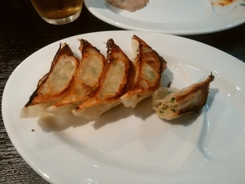 「肉餃子」@山形 飛魚 亞呉屋 仙台店の写真