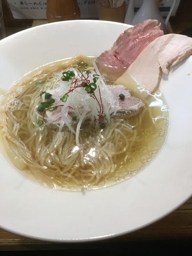 「焼アゴと鶏の清湯 900円」@麺庵 小島流の写真