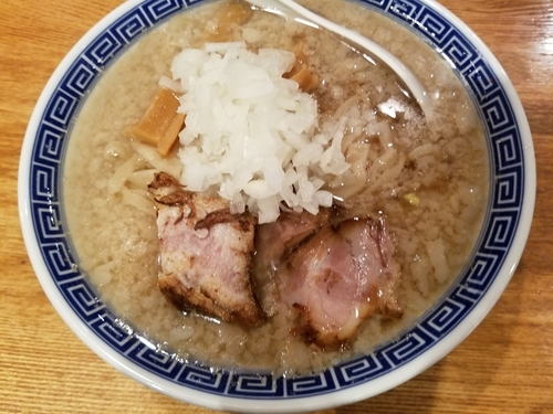 「背油煮干しラーメン」@神保町 可以の写真