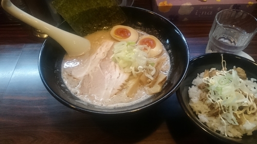 「ラーメン 大盛太麺」@ラーメン長山の写真