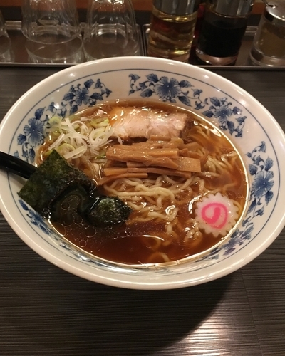 「中華そば（並麺少なめ・濃い目￥780）」@大勝軒next 上野店の写真