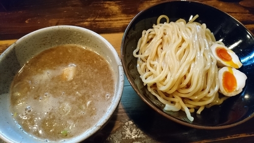 「京介つけ麺、味玉　900円」@つけめん屋 赤羽京介の写真