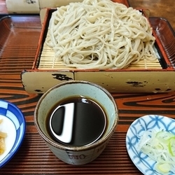 もりそば大盛り500+250＝750円