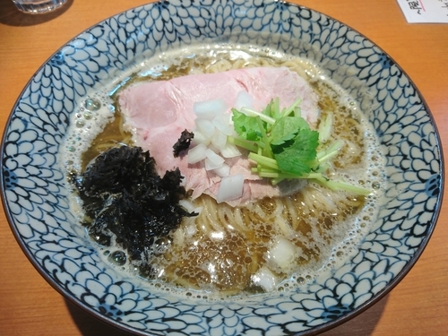 「煮干し中華そば780円＋しらすご飯250円」@㐂九八 ～garage～の写真