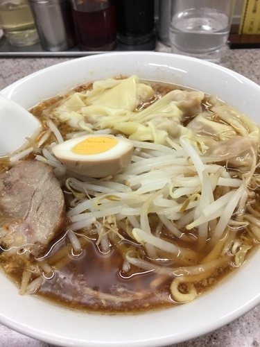 「ワンタン麺」@中華麺店 喜楽の写真