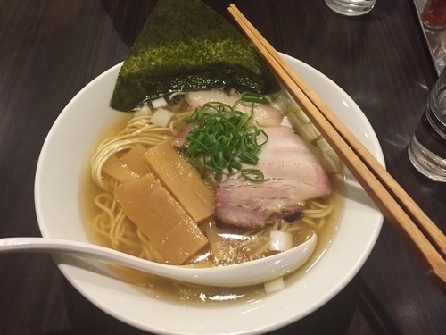 「【限定】煮干しの白醤油らーめん 750円」@らーめん カッパハウスの写真