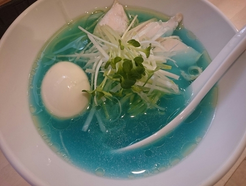 「鶏清湯 青」@濃厚鶏出汁拉麺 吉法師 KIPPOSHIの写真