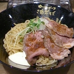 ローストビーフ油そば