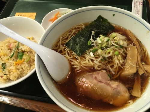 「ラーメン炒飯セット」@らーめん直久 青山店の写真