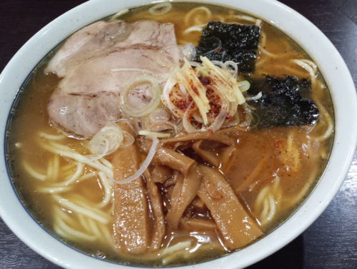 「塩ラーメン(中)900円」@中華そば べんてんの写真