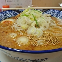 トンコツ醤油