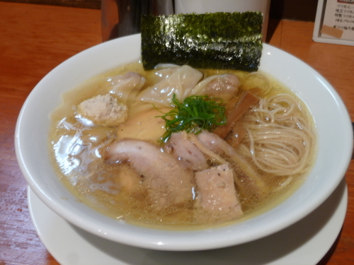 「自家製ワンタンしおらぁめん」@自家製麺 えなみの写真