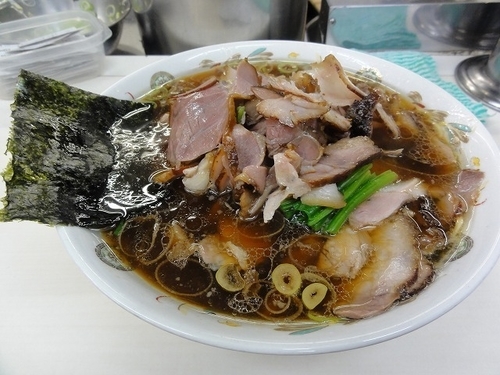 「チャーシュー大盛900円　チャーシュー100円」@青島食堂 秋葉原店の写真