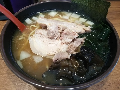 「源流ラーメン　並盛」@イレブンフーズ 源流 南品川店の写真