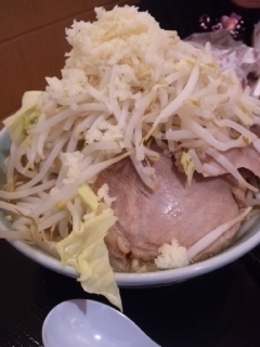 「味噌ラーメン（中）」@ジャンクガレッジ イオンレイクタウンmori店の写真