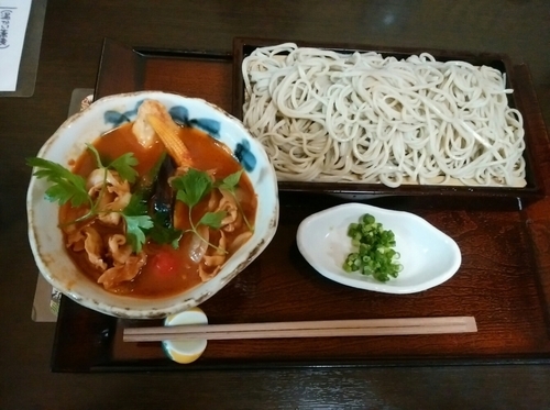 「チキンストロガノフせいろ」@手繰りや 玄治の写真