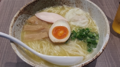 「【限定】鶏のポタージュラーメン850円中盛り100円」@東大和ラーメン大冬樹Season2の写真