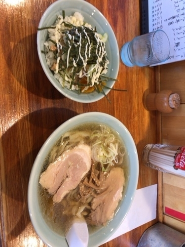 「ラーメン+ミニチャーシュー丼セット1,000円」@榮ラーメンの写真