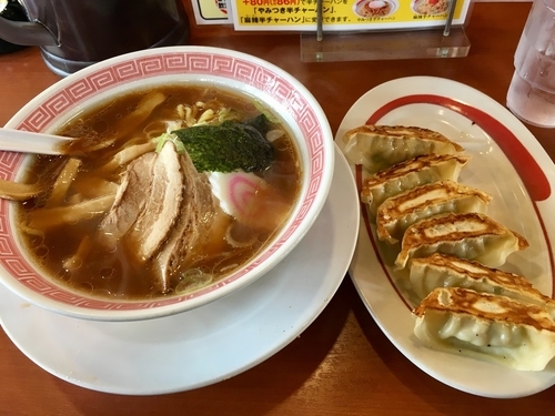 「二代目 醤油らーめん司+餃子セット¥712」@幸楽苑 東小金井店の写真