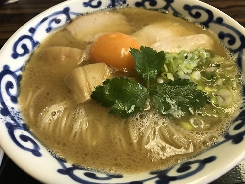 「節系鶏白湯そば 醤油 780円」@桜木製麺所の写真