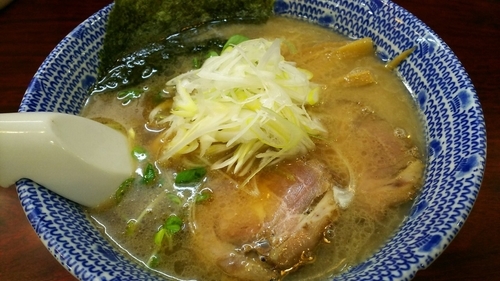 「醤油」@麺や ふくろうの写真