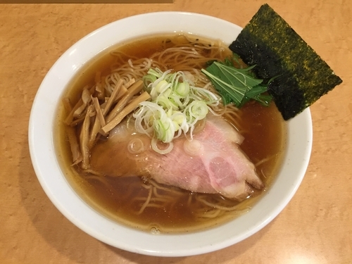 「醤油らーめん 大盛  800円」@こいけ屋の写真