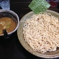 豚骨魚介つけ麺(大盛)