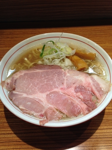 「背脂煮干そば(小)680円＋大脂50円」@niboの写真