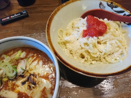 「【限定⑫】ダブルチーズトマトつけ麺(バスさんの) 他いろいろ」@ラーメンアキラの写真