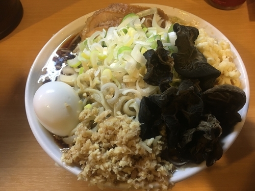 「限定 ブラックデビル（ニンニク、生姜)」@豚星。の写真