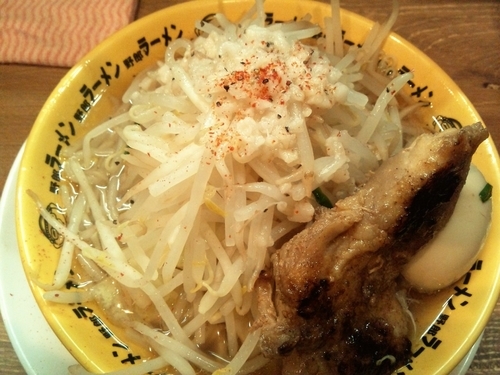 「味玉鶏G郎（880円）」@野郎ラーメン 秋葉原店の写真