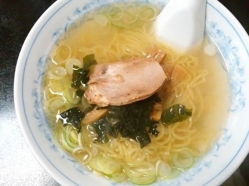 「塩ラーメン」@中華料理 嵐山の写真