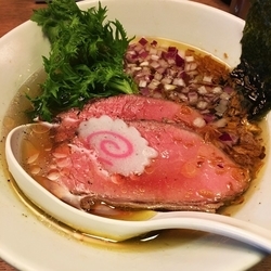 コンソメ中華そば+特製ミニローストビーフ丼