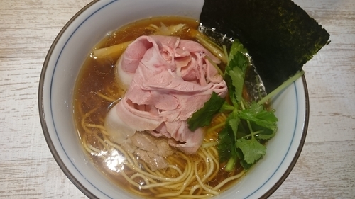 「煮干しそば」@中華そば 四つ葉の写真