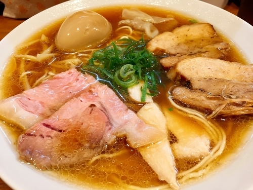 「☆特製醤油らー麺☆」@麺バカ息子の写真