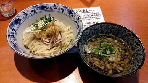 「【限定】どぅるん昆布がけ生姜どっさり背脂煮干しつけ麺」@㐂九八 ～garage～の写真