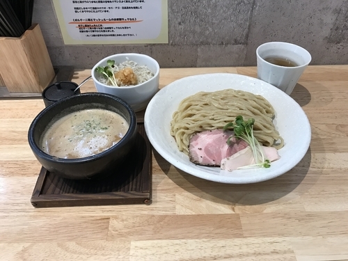 「濃厚獅子丸つけ麺＋ミニしらす丼」@麺家 獅子丸の写真