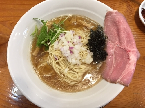 「煮干し100%らーめん(750円)+しめご飯(150円)」@煮干し豚骨らーめん専門店 六郷の写真