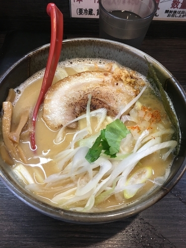 「味噌らぁめん780円+大盛無料」@つけめん 眞司 其のニの写真