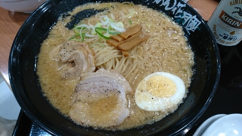 「嵐げんこつらあめん(大盛) ￥ 830」@らあめん花月嵐 アリオ北砂店の写真