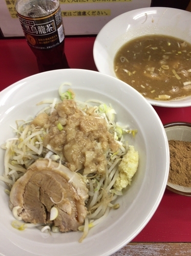 「つけ麺（並）850円+魚粉50円」@ラーメン一心の写真