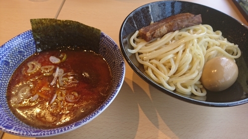 「特製辛つけ麺 ￥ 1100」@頑者NEXT LEVEL アクアシティお台場店の写真