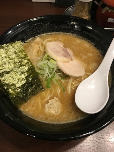 「濃厚醤油鶏そば 780円」@濃厚鶏そば 暁月 荻窪店の写真