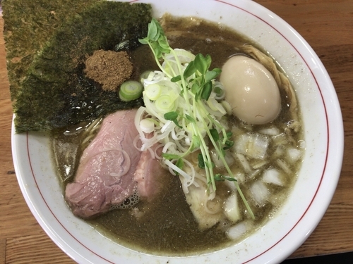 「和風中華そば800円+ﾗｰﾊﾟｽ味玉0円」@二代目 村岡屋の写真