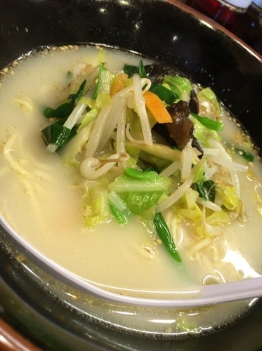 「やさしいラーメン 650円」@本格らぁめん 末廣 練馬店の写真