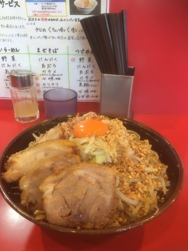 「まぜそば大盛＋豚2枚」@麺屋 桐龍の写真