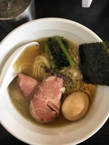 「塩煮干し 味玉そば」@陽はまたのぼるの写真