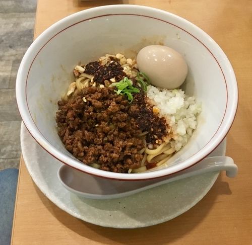 「まぜそば+味玉」@麺屋BISQの写真